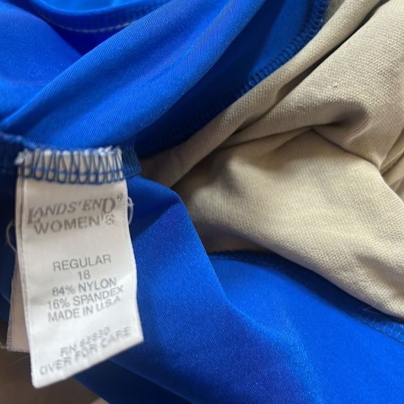 Lands End Women’s size 18 Cobalt Blue one piece shorts bathing suit - Picture 10 of 10